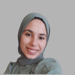 الأستاذة سهام 